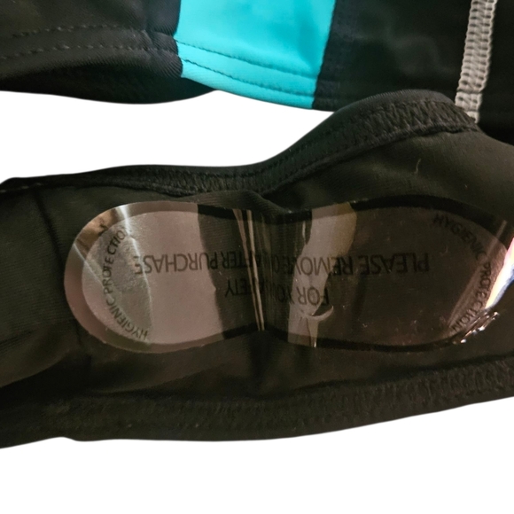 Attraco Racerback Colorblock One Piece Swimsuit Women S - NWT - Picture 4 of 6